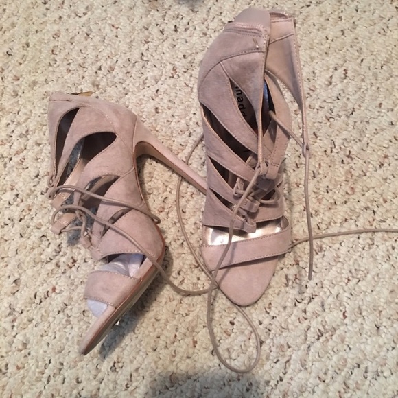 Madden girl blush heels - Picture 2 of 3